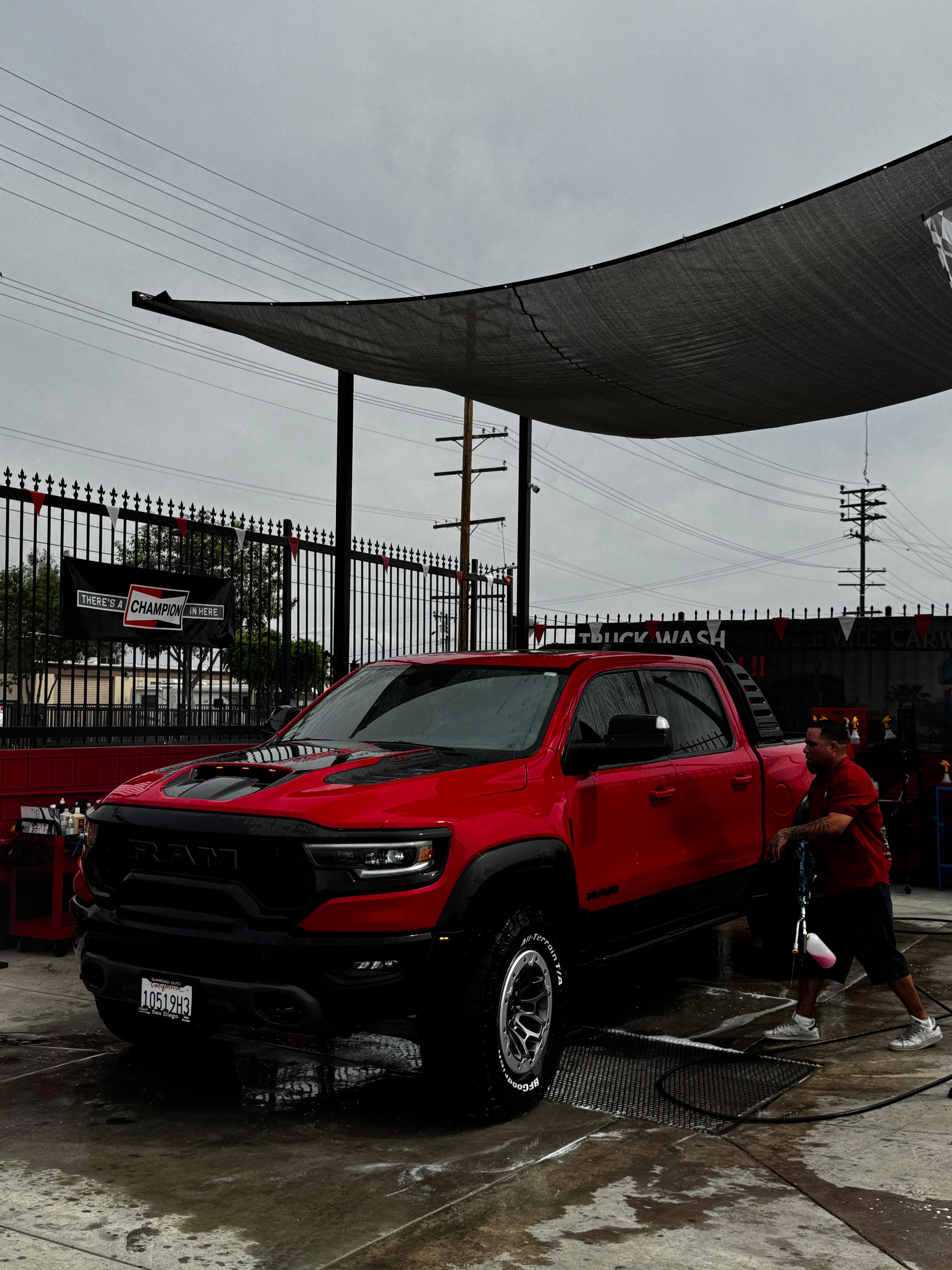 Miraclemile car wash gallery image 5